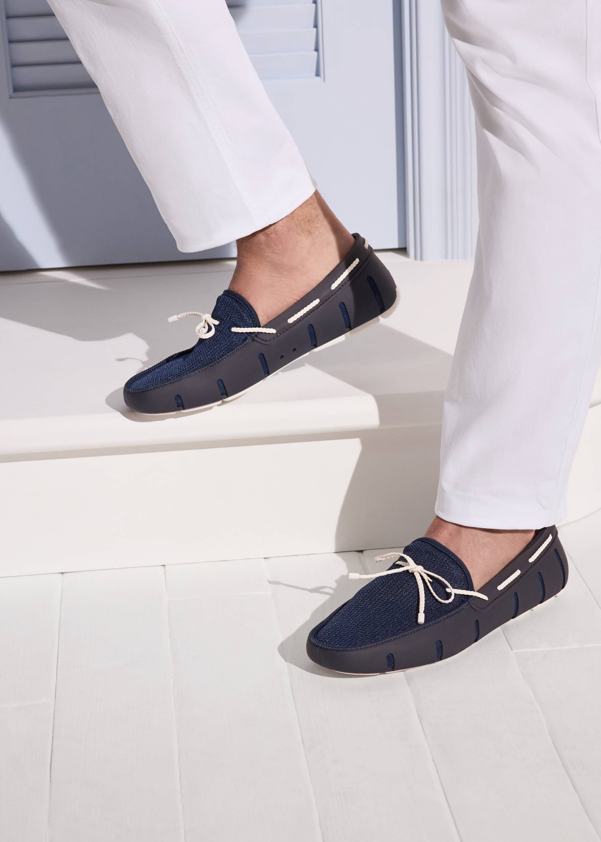 Braided Lace Loafer - background::white,variant::Navy/White